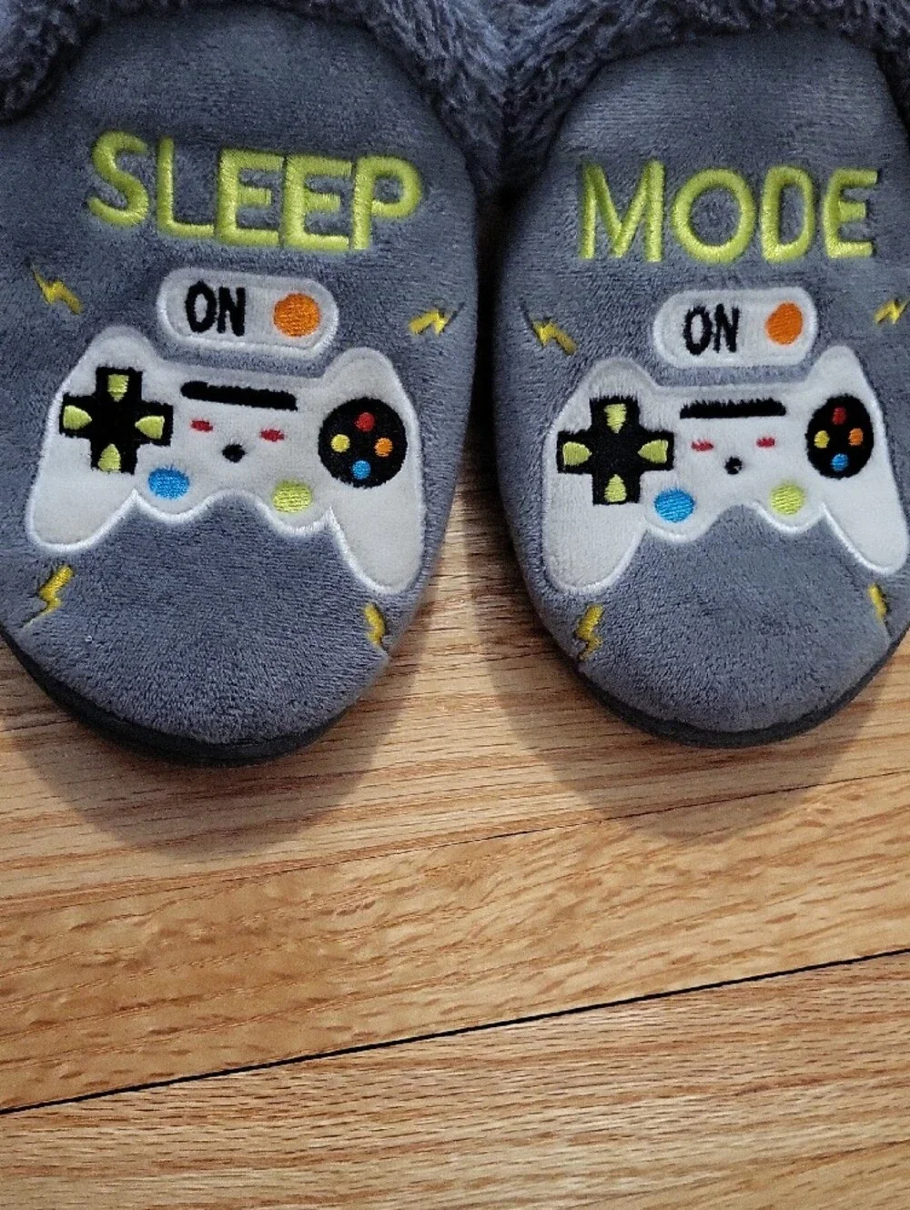 Wonder Nation Grey 'Sleep Mode' Gamer Slip-On Slippers